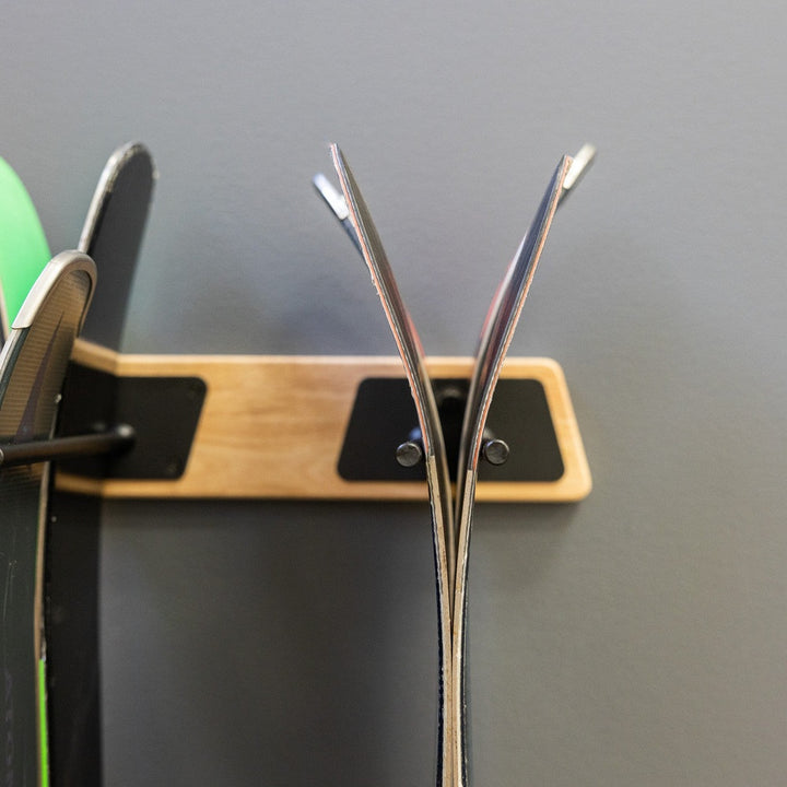 BLAT Wood Ski Storage Rack for 6 Pairs of Skis