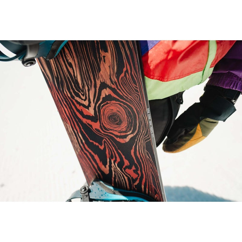 Logger Snowboard - Freestyle for Natural Terrain