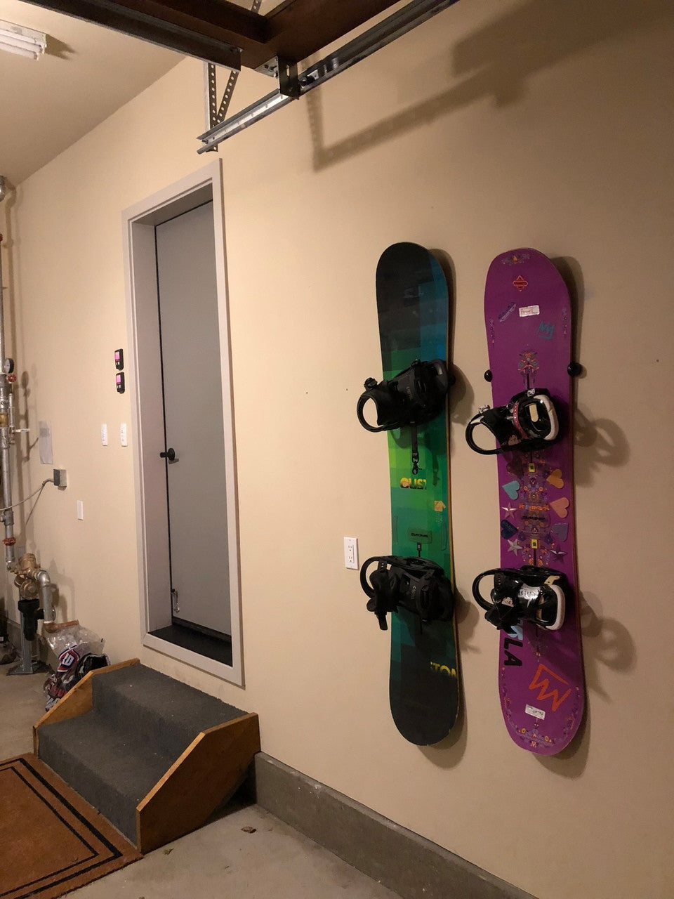 Cinch Snowboard Display Rack for 2 Boards