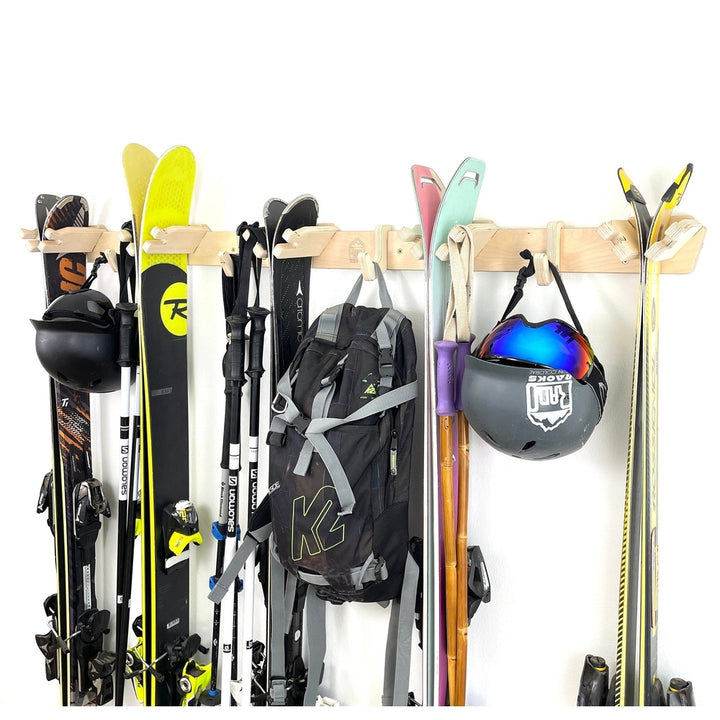 THE APRES ski wall rack