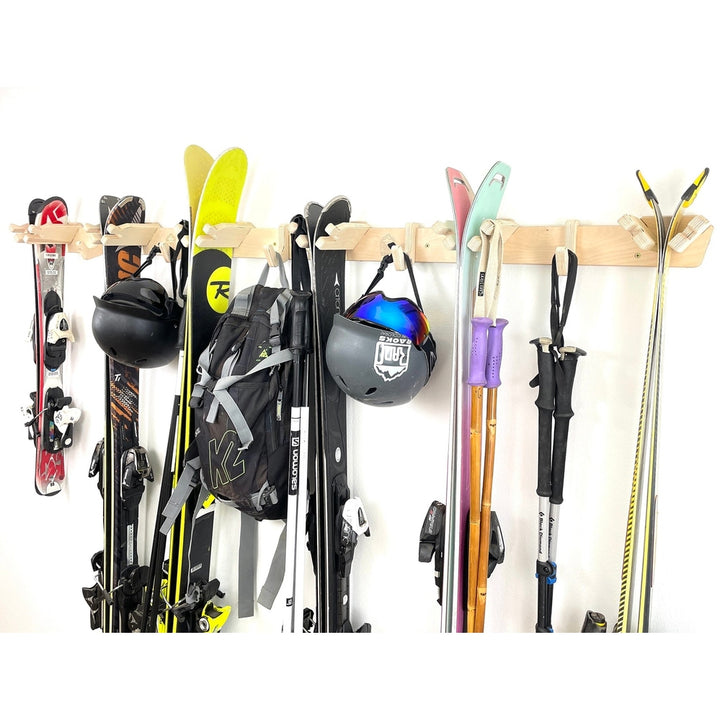 THE APRES ski wall rack