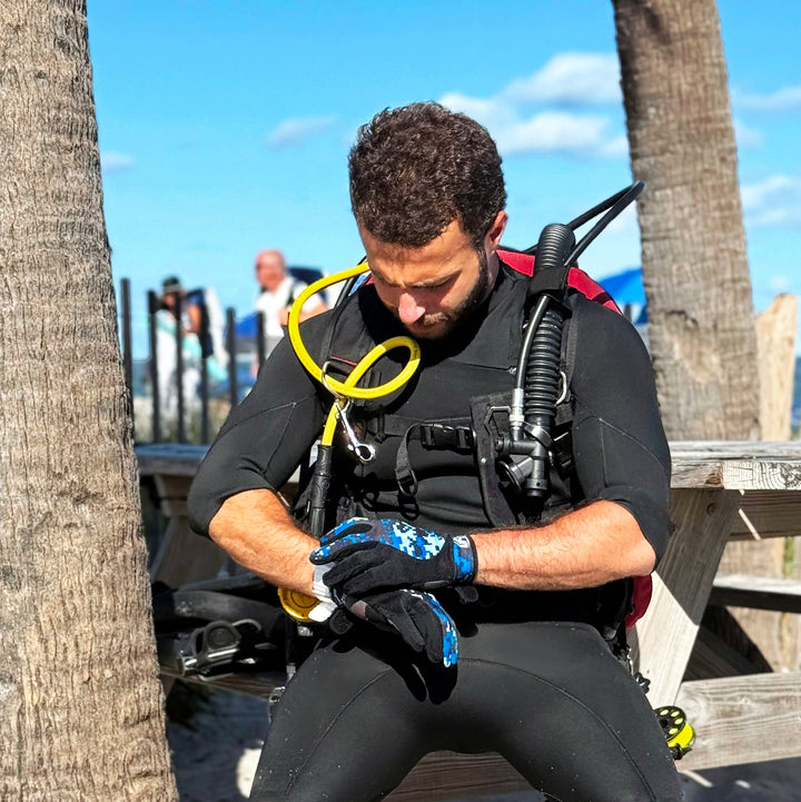 1.5mm Tropical-X Mesh Gloves for Water Activities