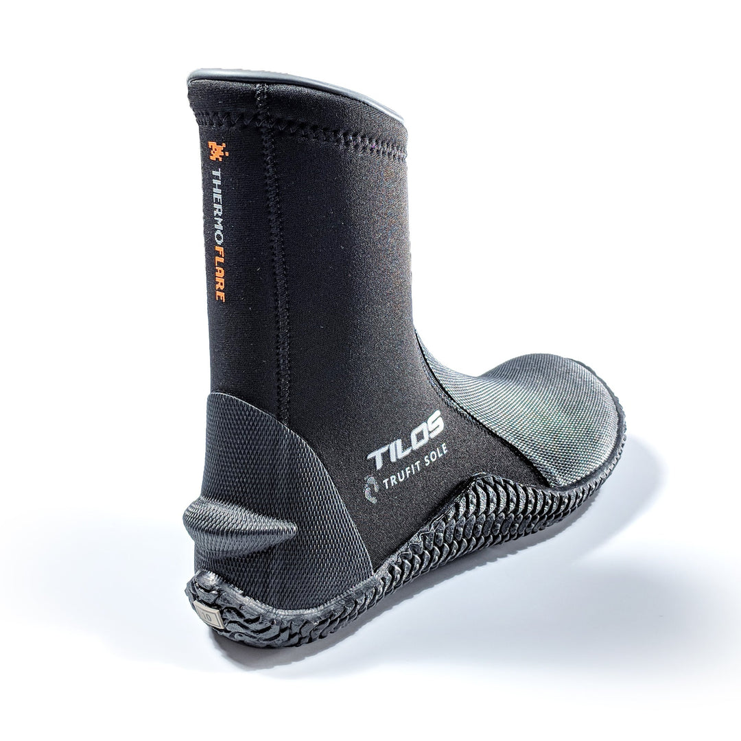 5mm Thermoflare Semi-Dry Boot for Comfort and Insulation