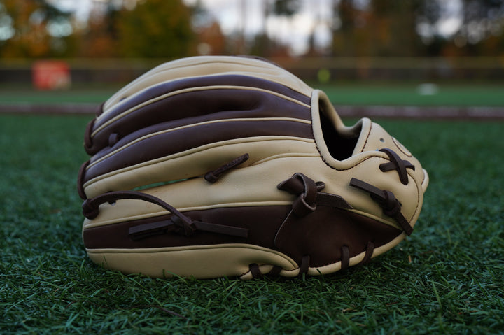 11.75" Infield MG-Closed-Web Grace Glove - Professional Softball Glove