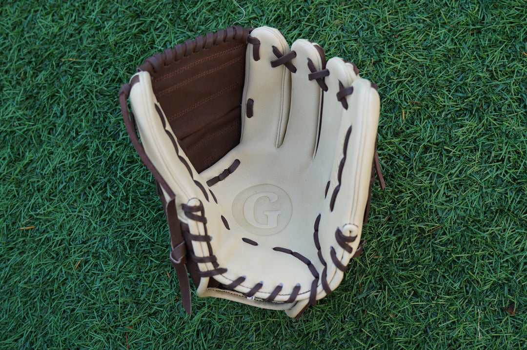 11.75" Infield MG-Closed-Web Grace Glove - Professional Softball Glove