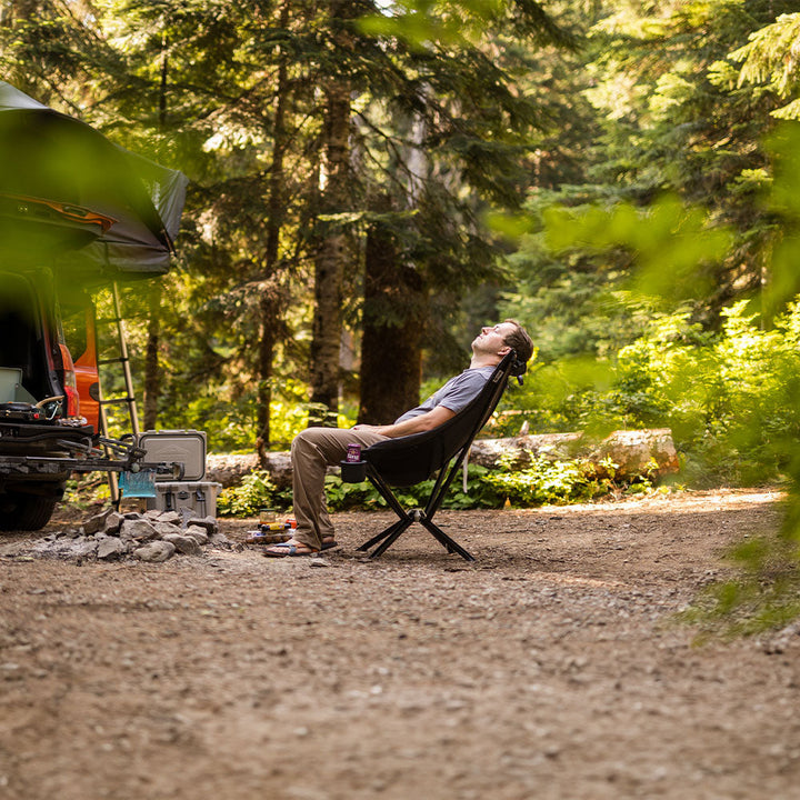 EpiQ Lounge Chair for Outdoor Comfort and Durability