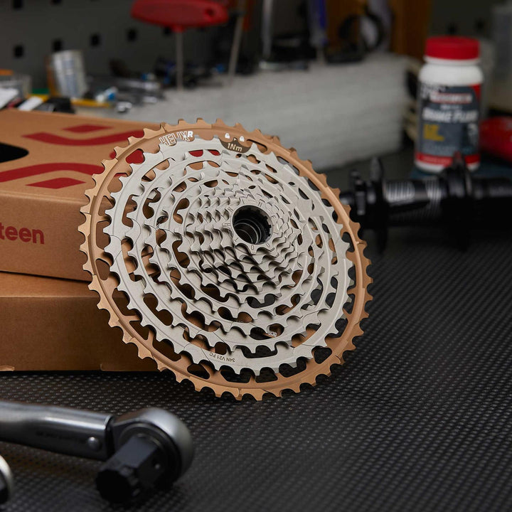 e*thirteen Helix Race 11-Speed 9-46T Cassette