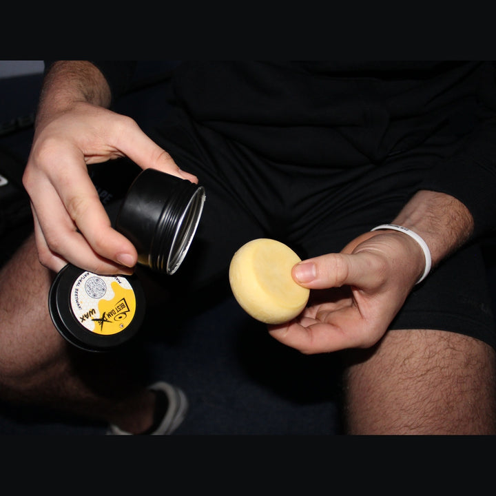 Best Dam Hockey Wax for Enhanced Puck Control