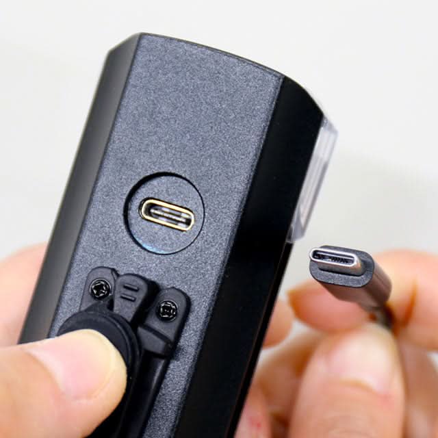 Cateye AMPP2200 Headlight