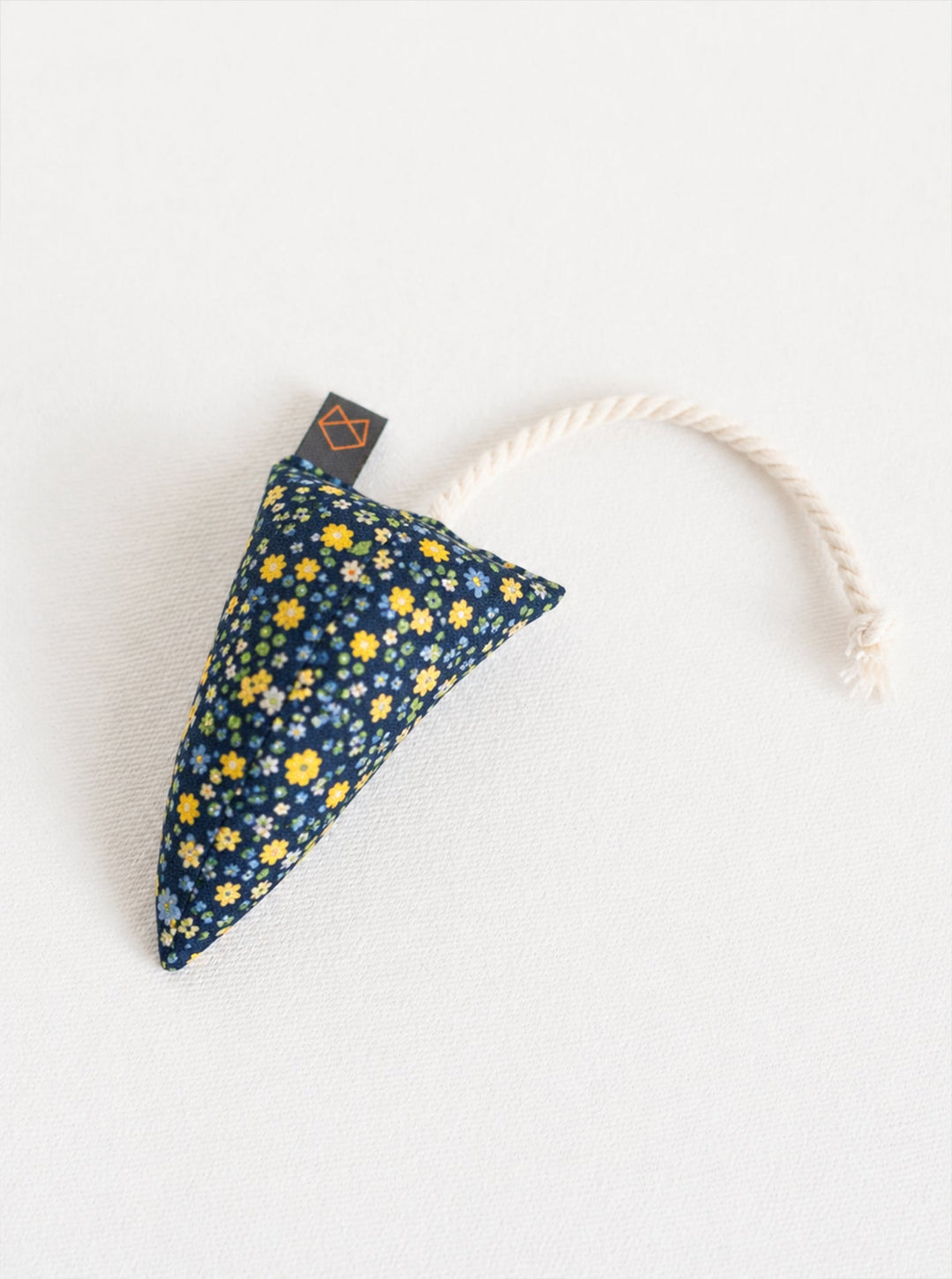 MODERN MOUSE - FLORAL