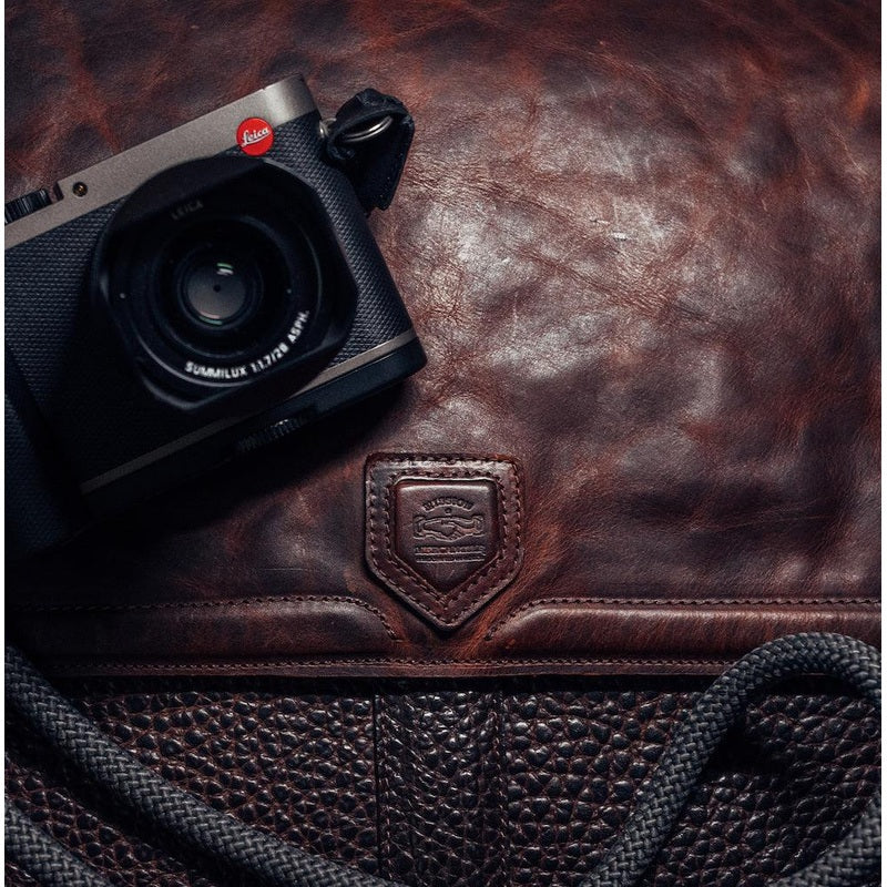 Theodore Leather Messenger Bag