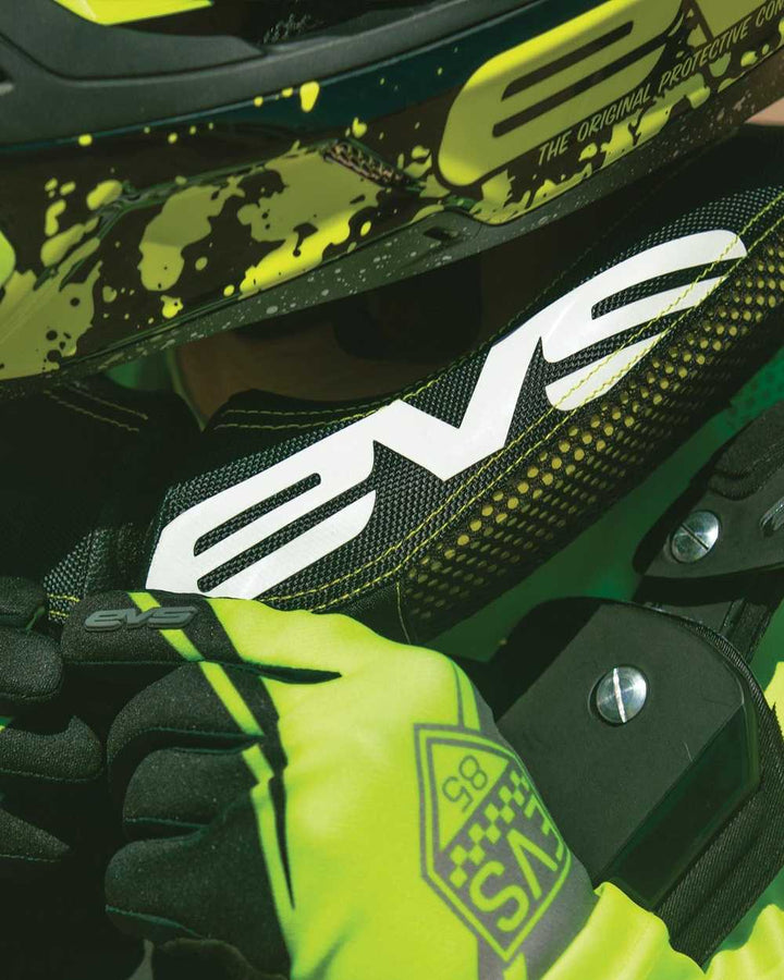 R2 Race Collar for Motocross Protection