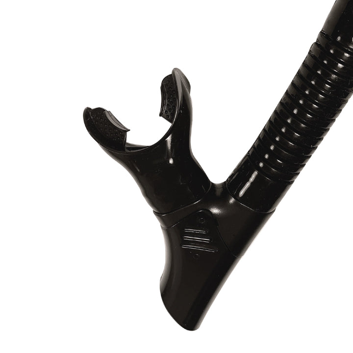 100% Dry Snorkel for Seamless Diving Experience