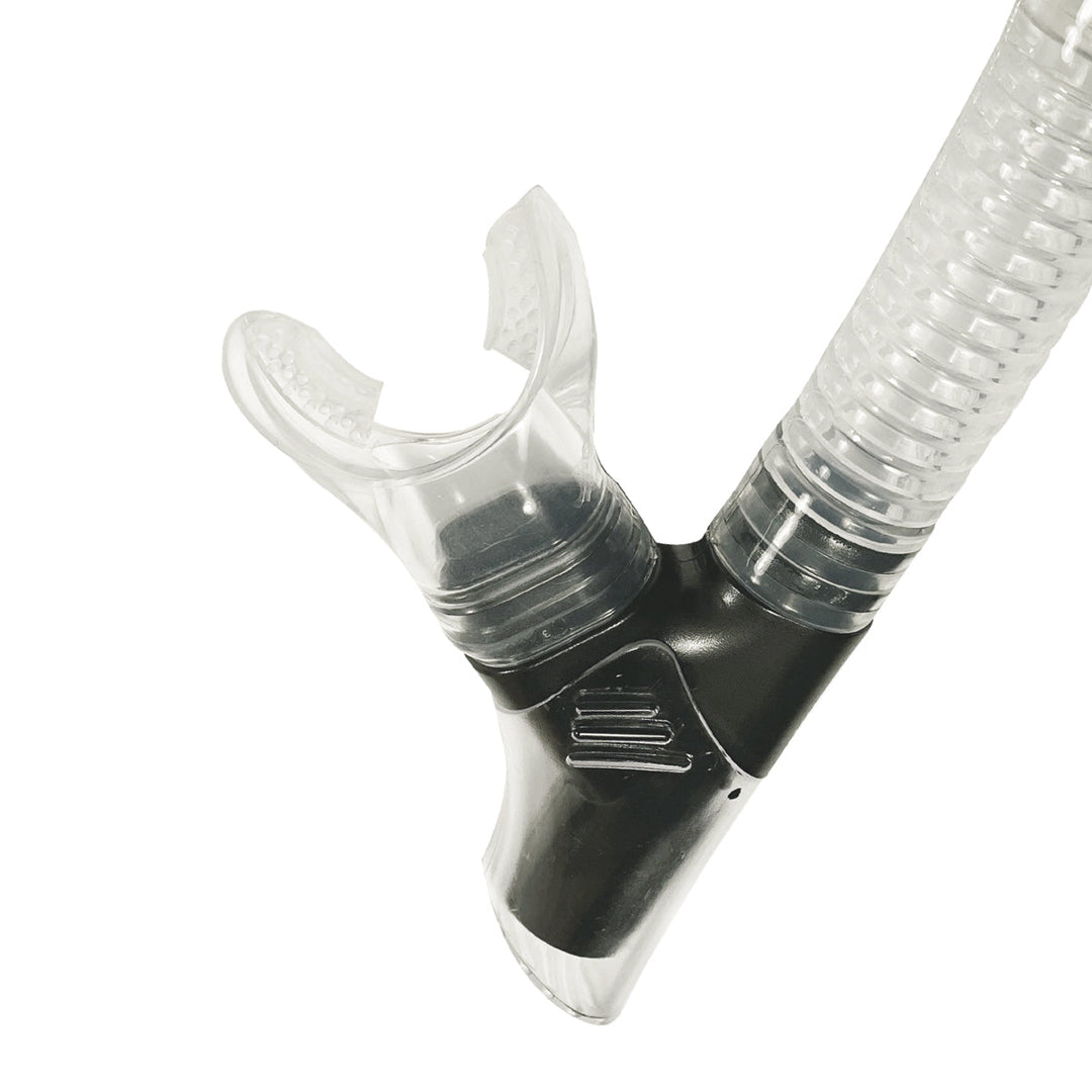 100% Dry Snorkel for Seamless Diving Experience
