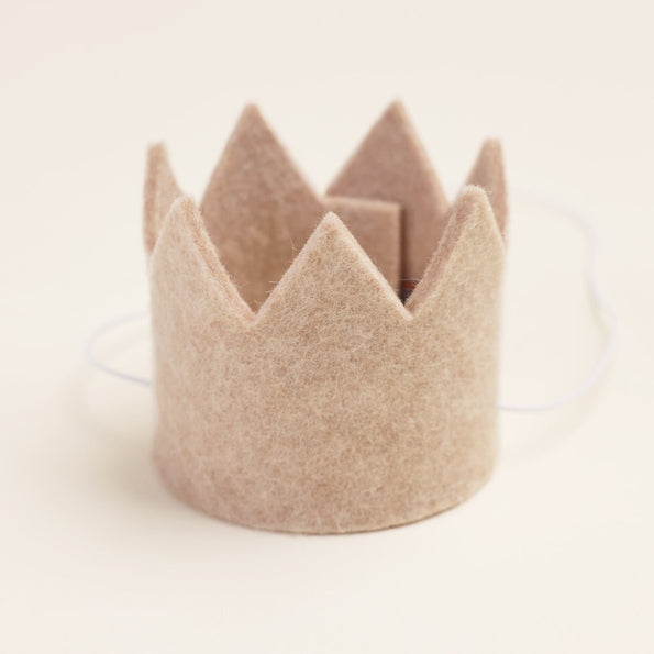 NEUTRAL PARTY CROWNS