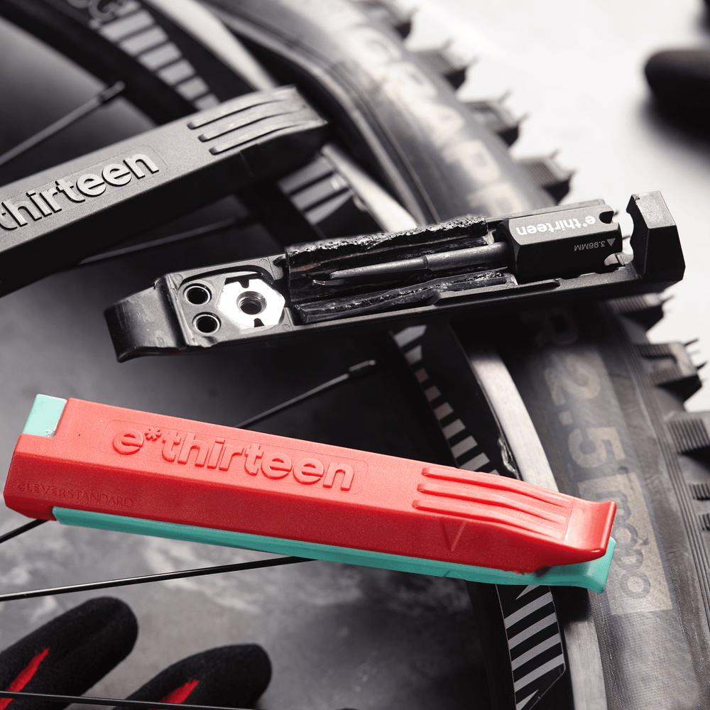 e*thirteen Tire Lever & Plug Repair Kit
