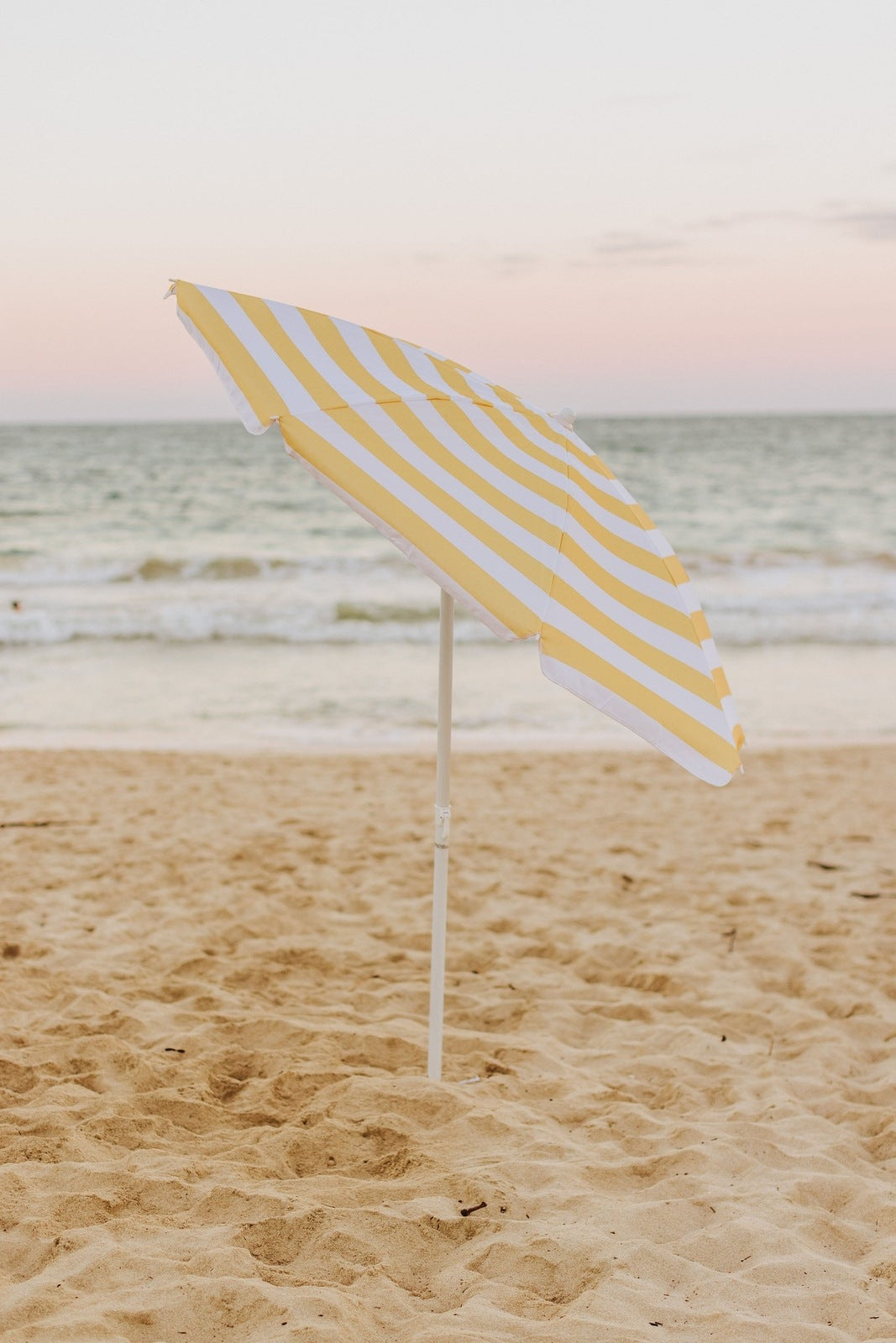 Picnic Time 5.5 Ft. Portable Beach Umbrella