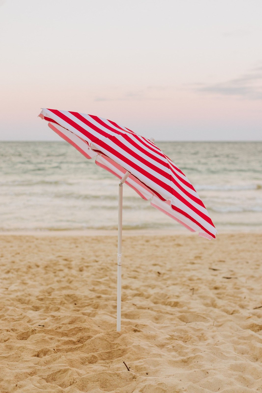 Picnic Time 5.5 Ft. Portable Beach Umbrella