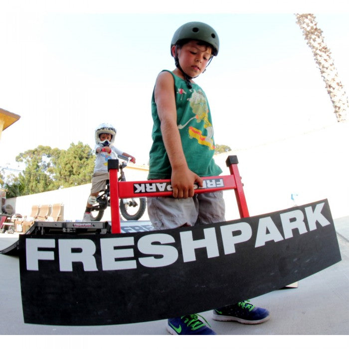 Freshpark Portable Wedge Kicker Skate Ramp