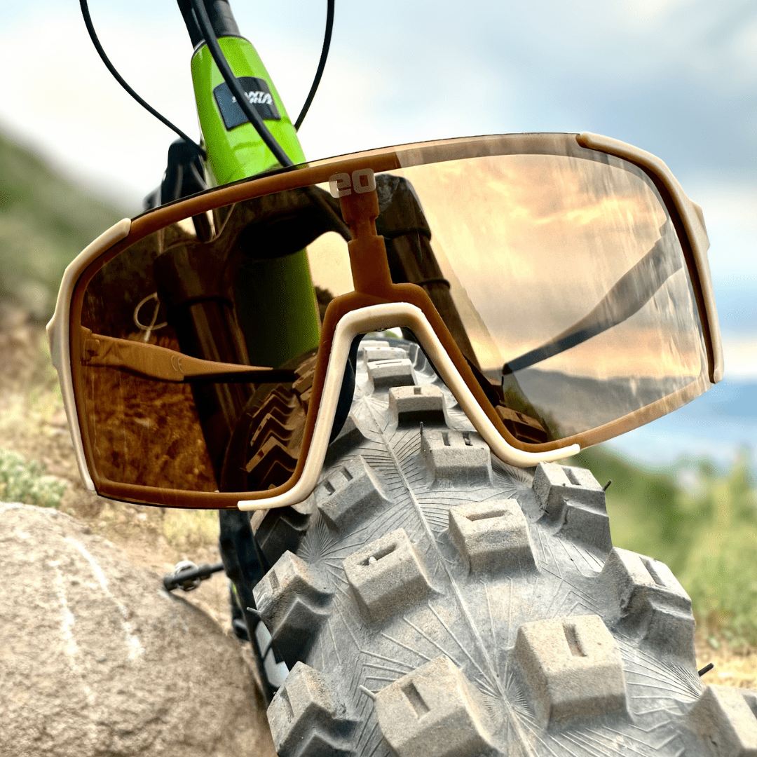 Eastern Outer Uno Mas Photochromic+