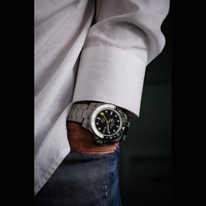 Oceaneva Men's GMT TITANIUM Automatic Deep Marine Explorer 1250M Black & White Ceramic Bezel Watch