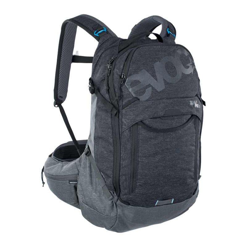 evoc trail pro 26 protector backpack