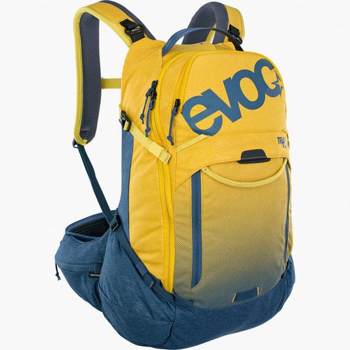 evoc trail pro 26 protector backpack
